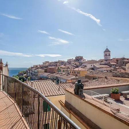 In Piazza Vista Mare 度假居 *